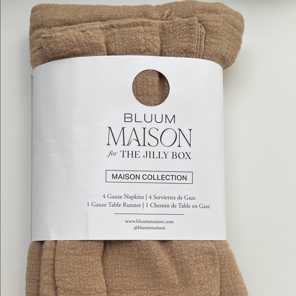 Bluum Maison set of 4 gauze napkins and table runner